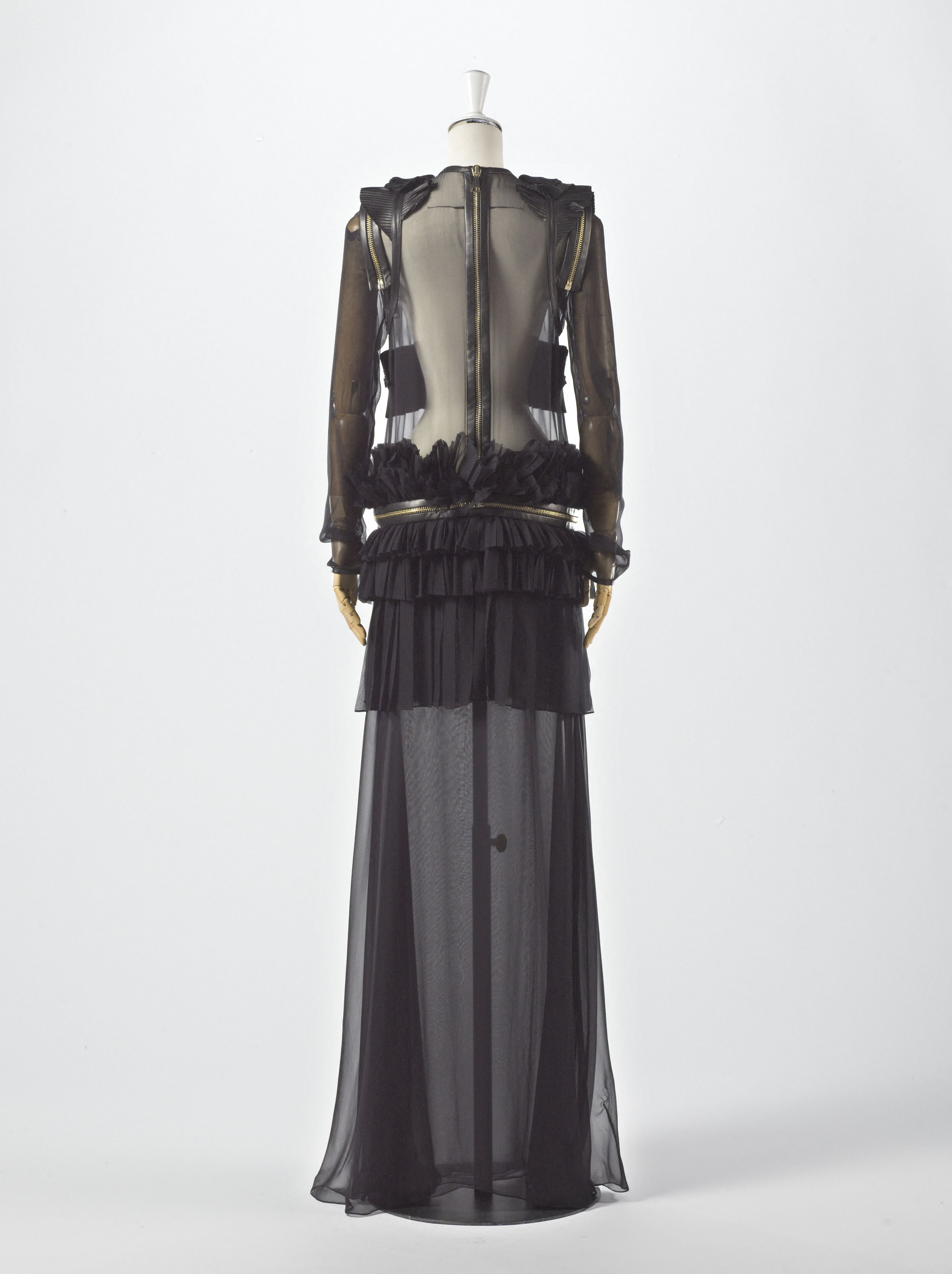 Givenchy by Riccardo Tisci ensemble | Palais Galliera | Musée de la mode de  la Ville de Paris