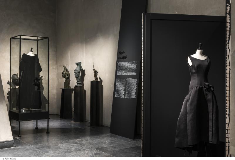 Black on Black with Cristobal Balenciaga — CoutureNotebook