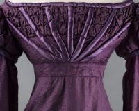 Robe habillée, vers 1824 © Julien Vidal / Galliera / Roger-Viollet