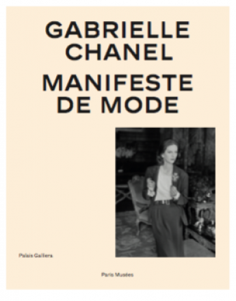 Couverture du catalogue d'exposition "Gabrielle Chanel, Manifeste de Mode"
