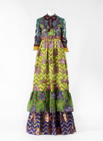 Gown, Gucci by Alessandro Michele © Françoise Cochennec / Galliera / Roger-Viollet